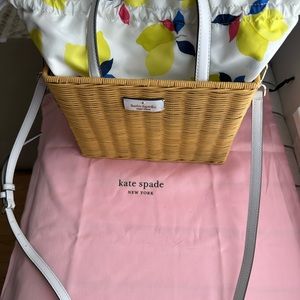 Kate Spade picnic crossbody with lemon motif crossbody bag (adjustable)